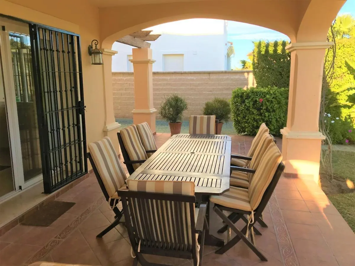Villa Majestic Estepona 0*,